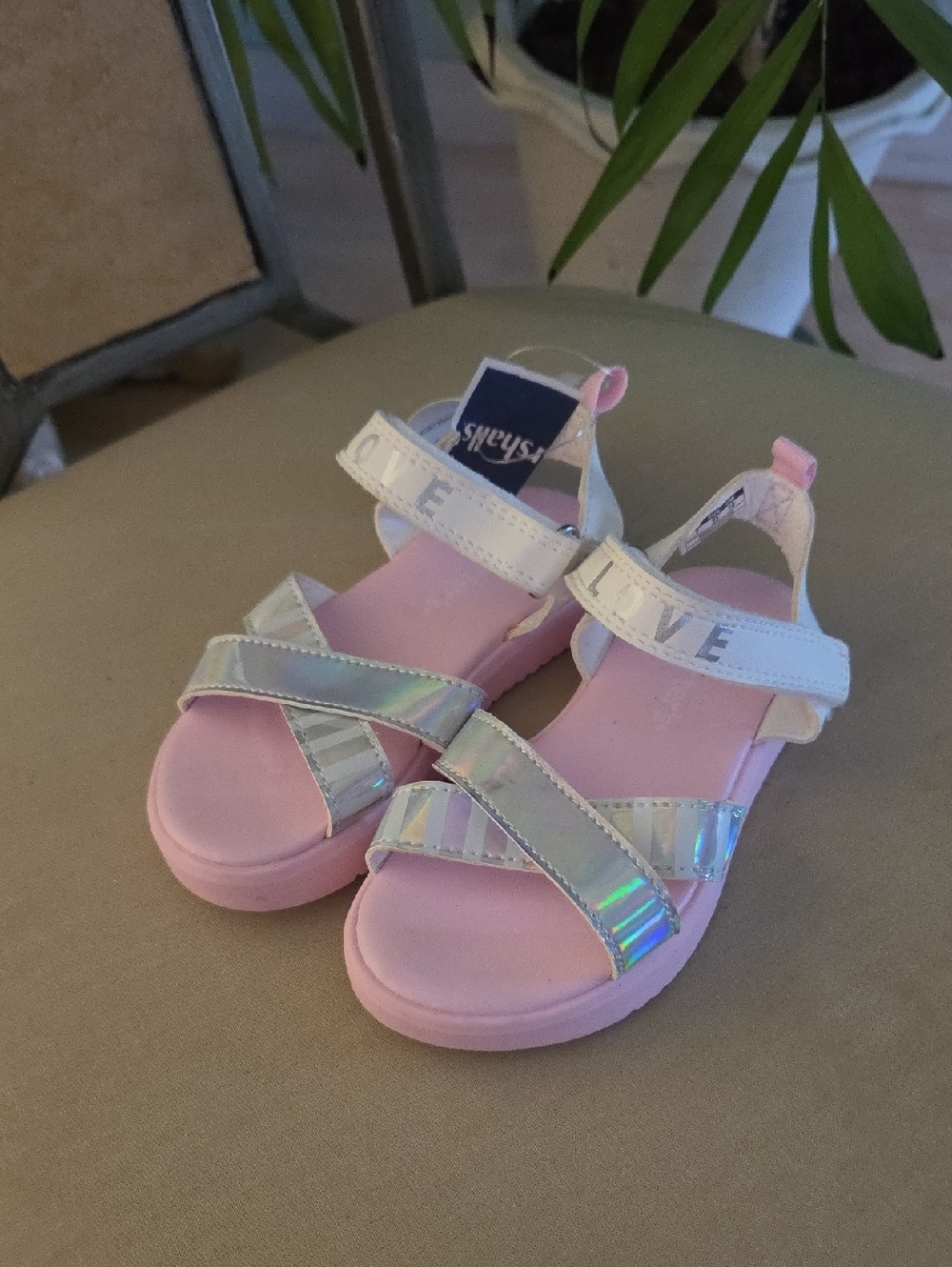 NWT Pink Kids Sandals ❤️